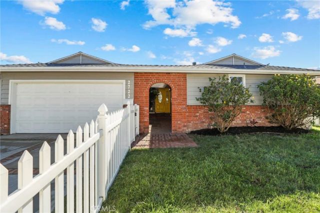 2722 Spreckels Lane, Redondo Beach, CA 90278