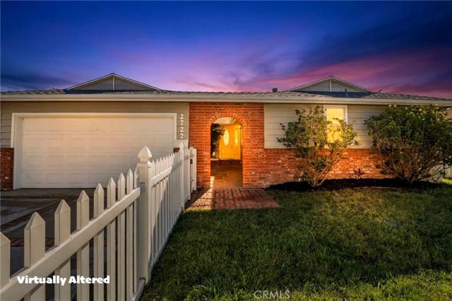 2722 Spreckels Lane, Redondo Beach, CA 90278