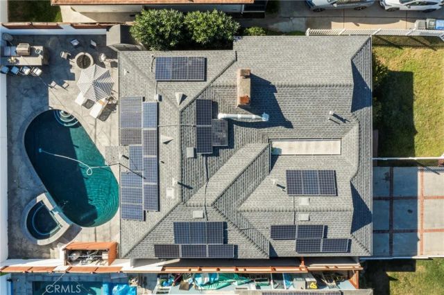 2722 Spreckels Lane, Redondo Beach, CA 90278