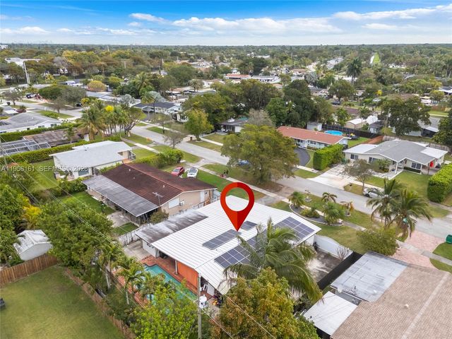 18670 Belview Dr, Cutler Bay, FL 33157