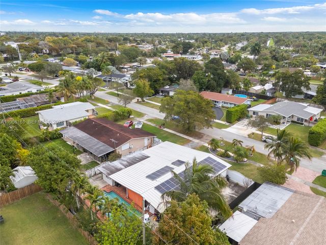 18670 Belview Dr, Cutler Bay, FL 33157