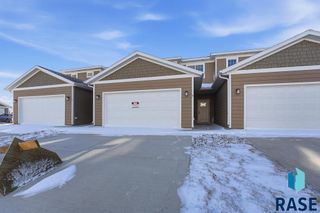 1249 N Marion Rd Road 4, Sioux Falls, SD 57107