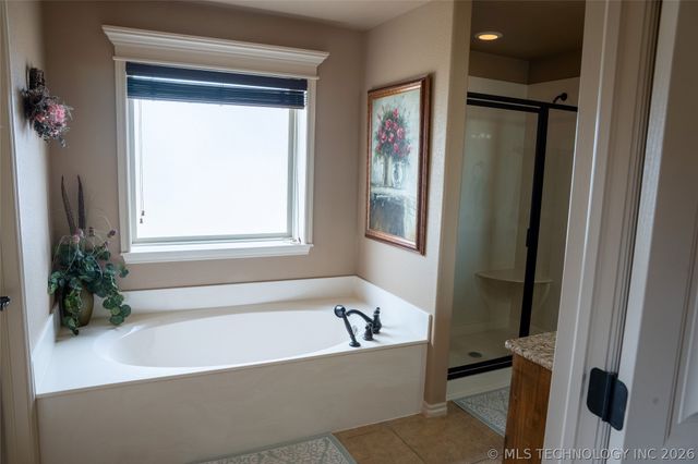 13826 N 59th East Place, Collinsville, OK 74021