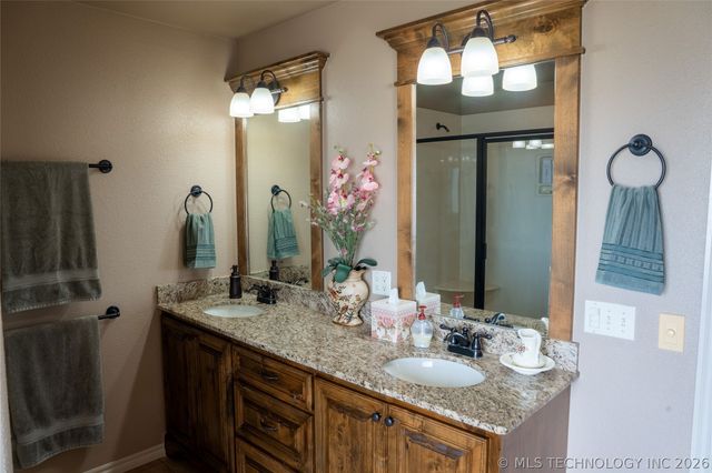 13826 N 59th East Place, Collinsville, OK 74021