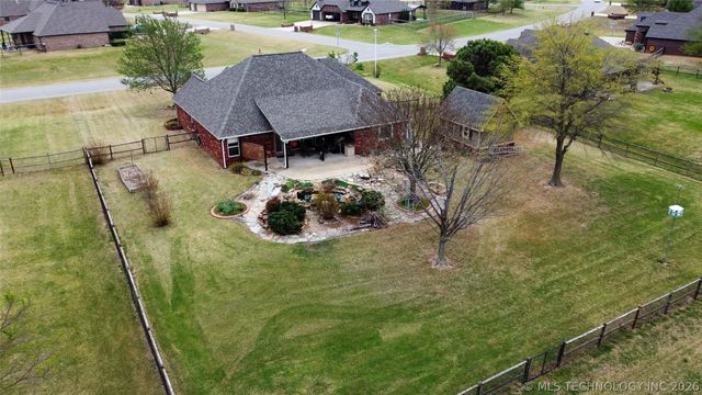 13826 N 59th East Place, Collinsville, OK 74021