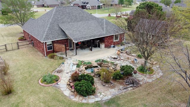 13826 N 59th East Place, Collinsville, OK 74021
