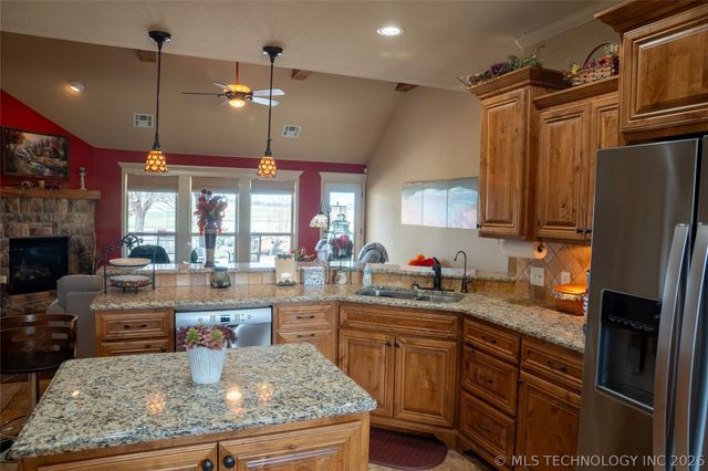 13826 N 59th East Place, Collinsville, OK 74021