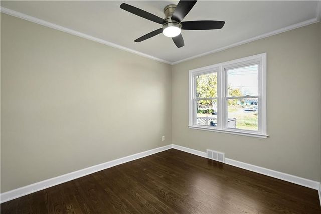 8301 Highland Avenue, Kansas City, MO 64131