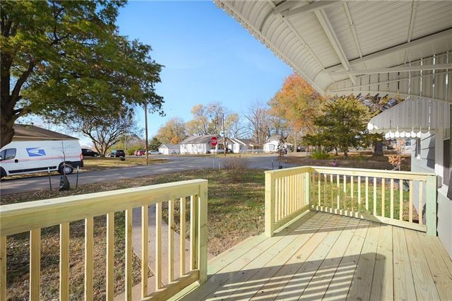 8301 Highland Avenue, Kansas City, MO 64131