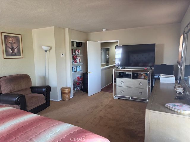 38638 Annette Avenue, Palmdale, CA 93551