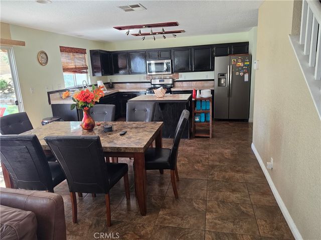 38638 Annette Avenue, Palmdale, CA 93551