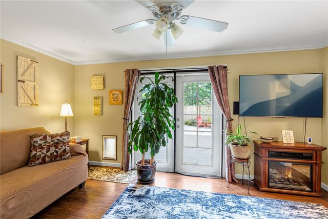6302 181st Place SW, Lynnwood, WA 98037