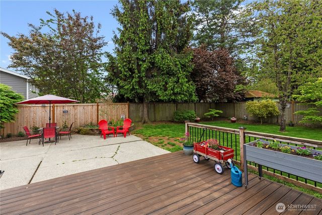 6302 181st Place SW, Lynnwood, WA 98037