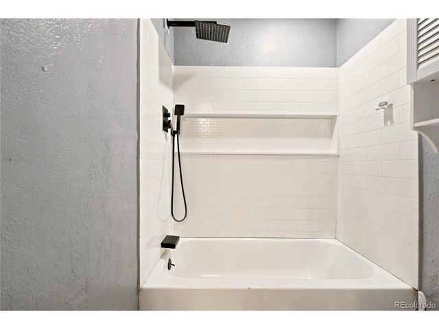 8376 S Upham Way A106, Littleton, CO 80128