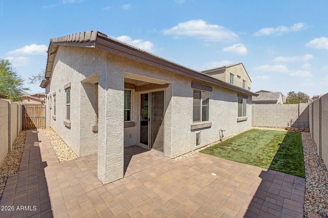 1897 W STAGECOACH Street, Apache Junction, AZ 85120