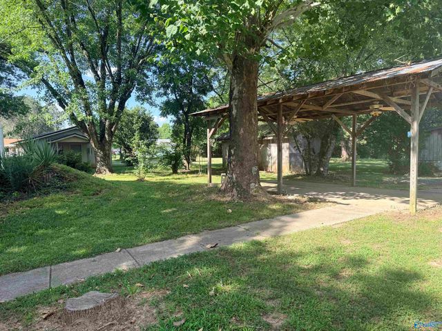 20984 Harris Road, Elkmont, AL 35620
