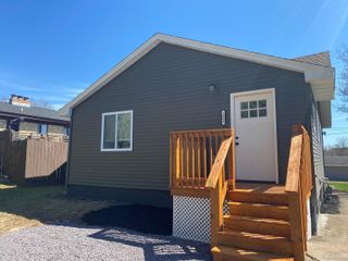 1005 W Brown St, Iron Mountain, MI 49801
