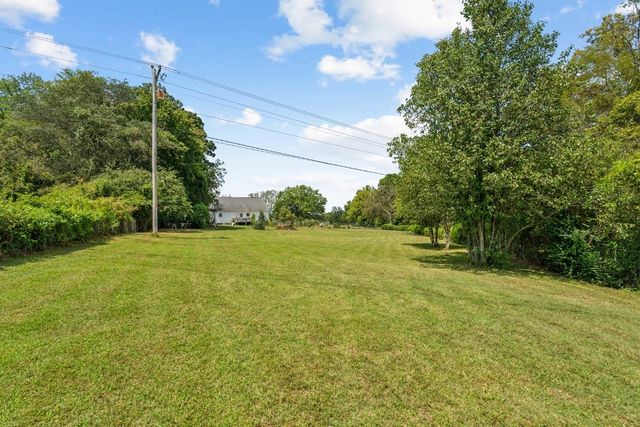 3448 Mahlon Moore Rd, Spring Hill, TN 37174
