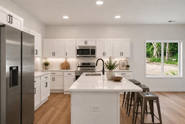 1480 W Valley, Lansing, MI 48906
