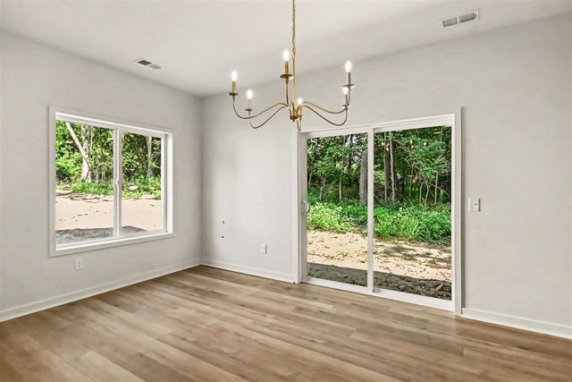 1480 W Valley, Lansing, MI 48906