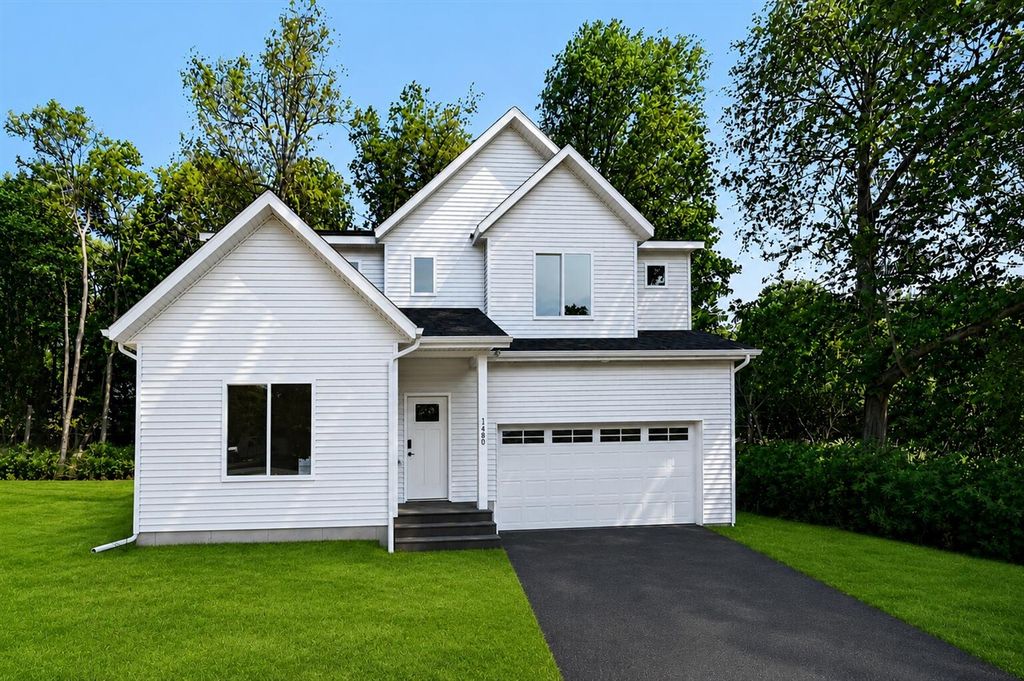 1480 W Valley, Lansing, MI 48906