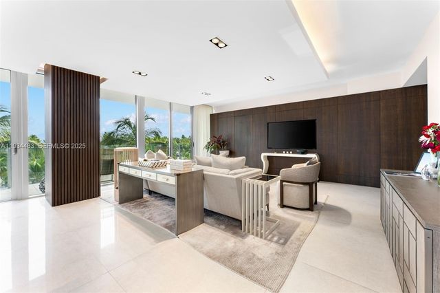 1 Collins Ave 308, Miami Beach, FL 33139