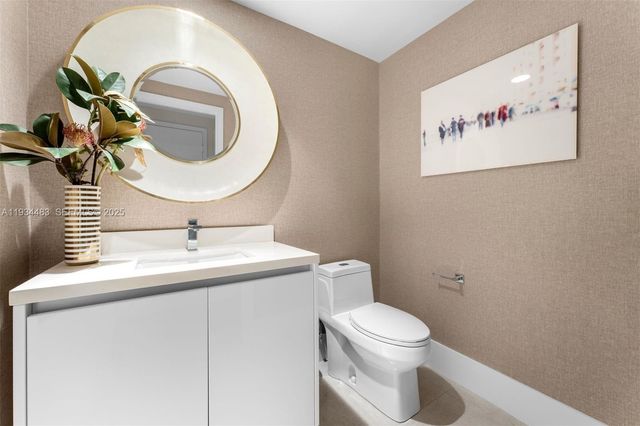 1 Collins Ave 308, Miami Beach, FL 33139