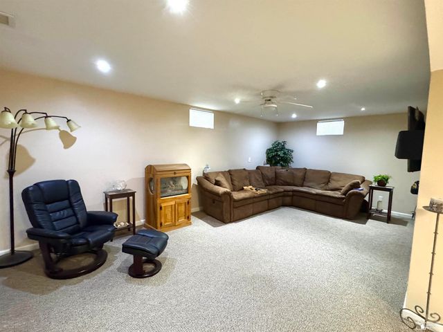 1826 Oak Leaf Drive, Adrian Twp, MI 49221