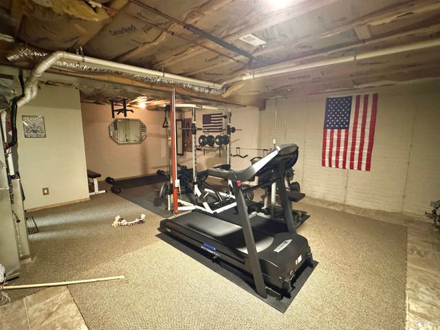 1826 Oak Leaf Drive, Adrian Twp, MI 49221