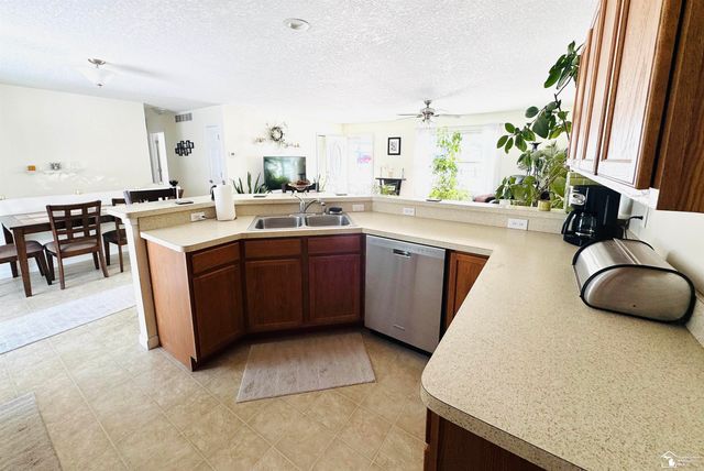 1826 Oak Leaf Drive, Adrian Twp, MI 49221