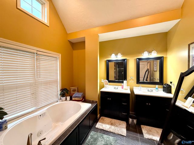 1107 Scenic Drive, Gadsden, AL 35904