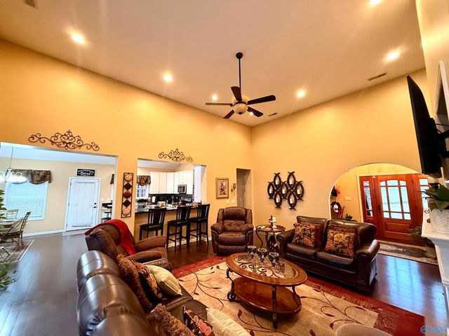 1107 Scenic Drive, Gadsden, AL 35904