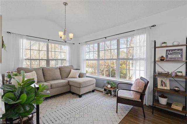 810 Lakeside DR, Suffolk, VA 23435