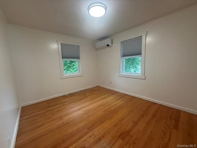86 W Mombasha Road, Monroe, NY 10950