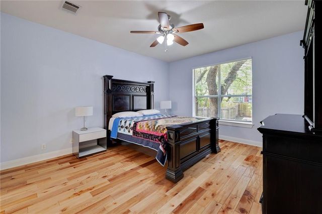 610 Palo Alto LN, Cedar Park, TX 78613