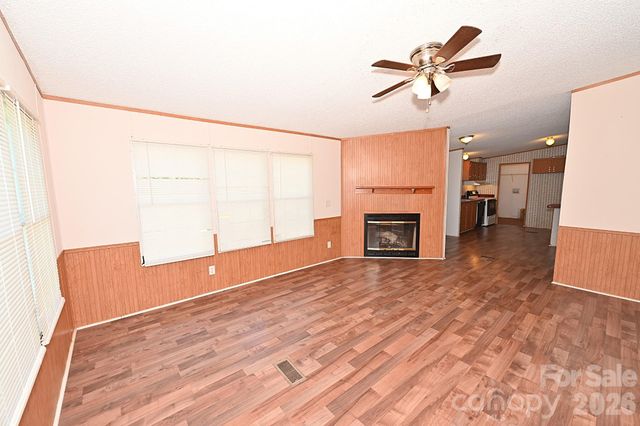 2835 Grace Hill Drive, Granite Falls, NC 28630