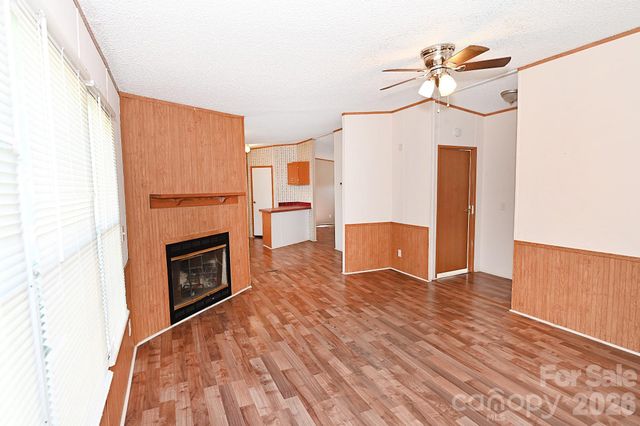 2835 Grace Hill Drive, Granite Falls, NC 28630
