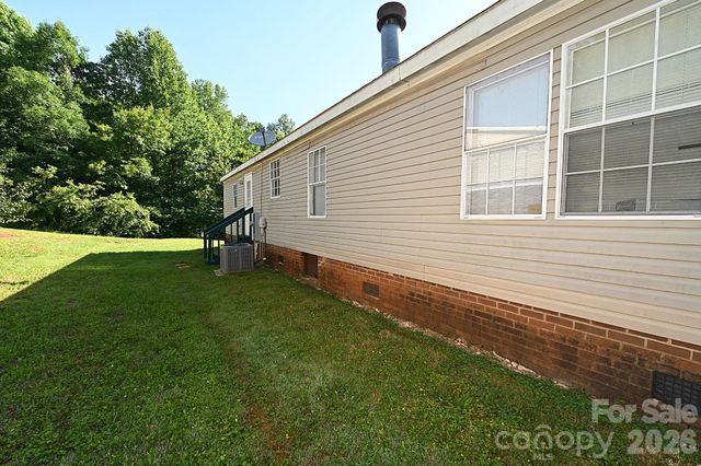 2835 Grace Hill Drive, Granite Falls, NC 28630