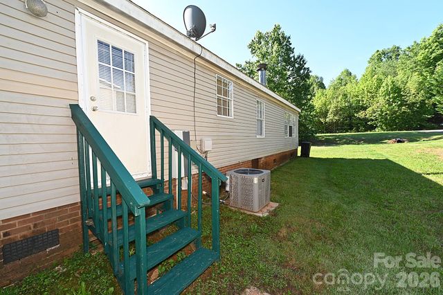 2835 Grace Hill Drive, Granite Falls, NC 28630