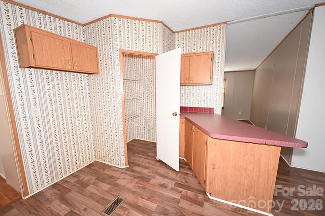2835 Grace Hill Drive, Granite Falls, NC 28630