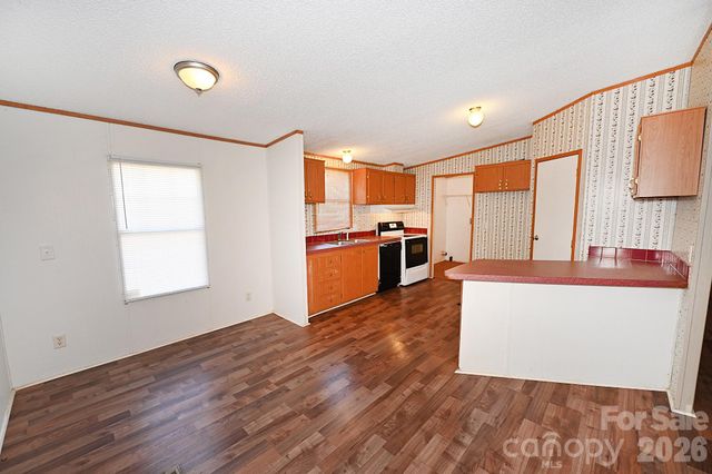 2835 Grace Hill Drive, Granite Falls, NC 28630