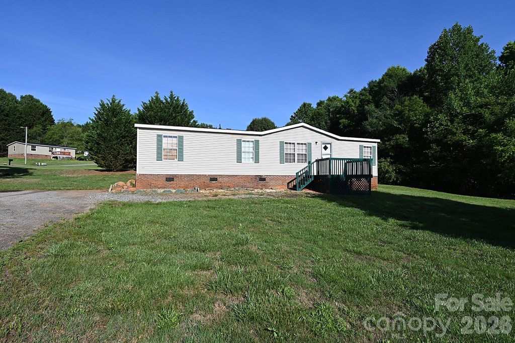 2835 Grace Hill Drive, Granite Falls, NC 28630