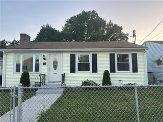 79 Memorial Drive, Pawtucket, RI 02860