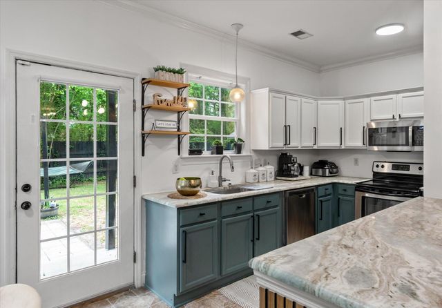 8949 Furr Street, North Charleston, SC 29406