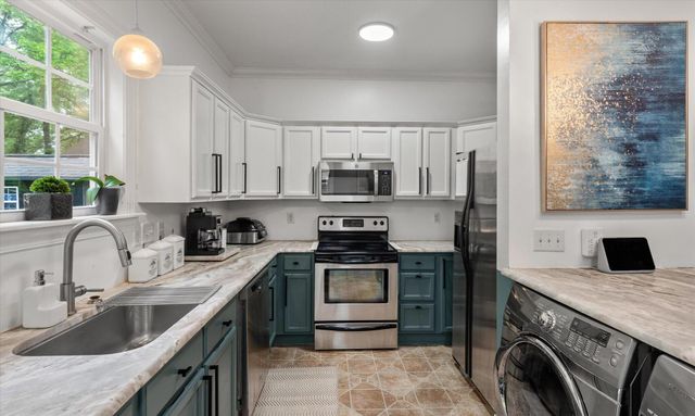8949 Furr Street, North Charleston, SC 29406