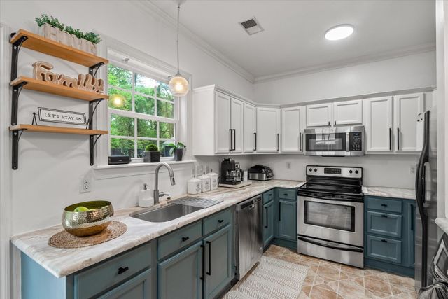 8949 Furr Street, North Charleston, SC 29406