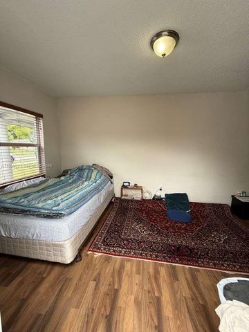 6708 Raleigh St, Hollywood, FL 33024