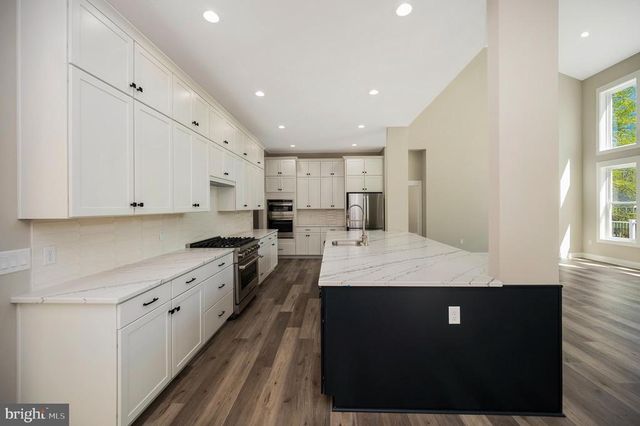 44 DEEP CREEK CIR, Bumpass, VA 23024