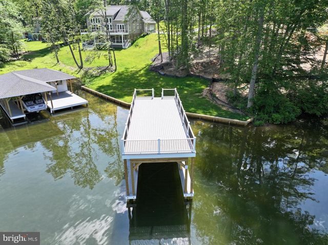 44 DEEP CREEK CIR, Bumpass, VA 23024