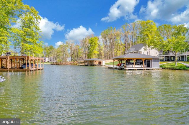 44 DEEP CREEK CIR, Bumpass, VA 23024